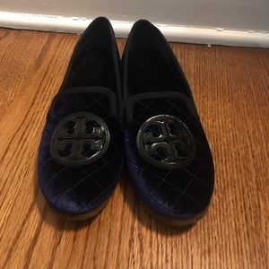 NWOT Tory Burch Quilted Blue Velvet Slippers